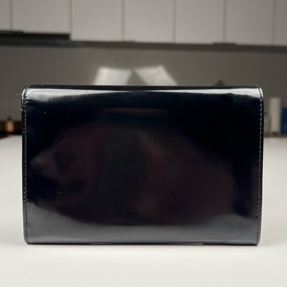 Prada Patent leather compact wallet - Picture 2 of 7